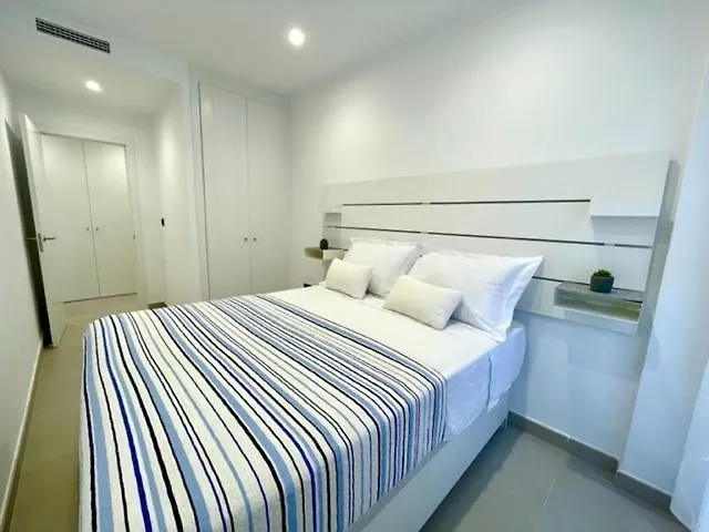 Apartment Gatu Premium Alma Marinera, Preferente Mayores De 25 Anos Y Familias Cadiz