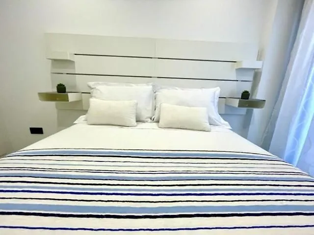 Apartment Gatu Premium Alma Marinera, Preferente Mayores De 25 Anos Y Familias Cadiz
